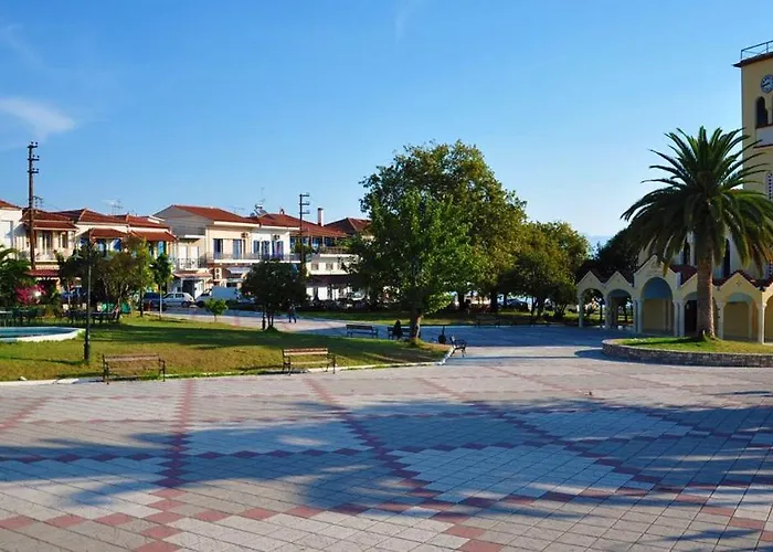 Petalidi Square